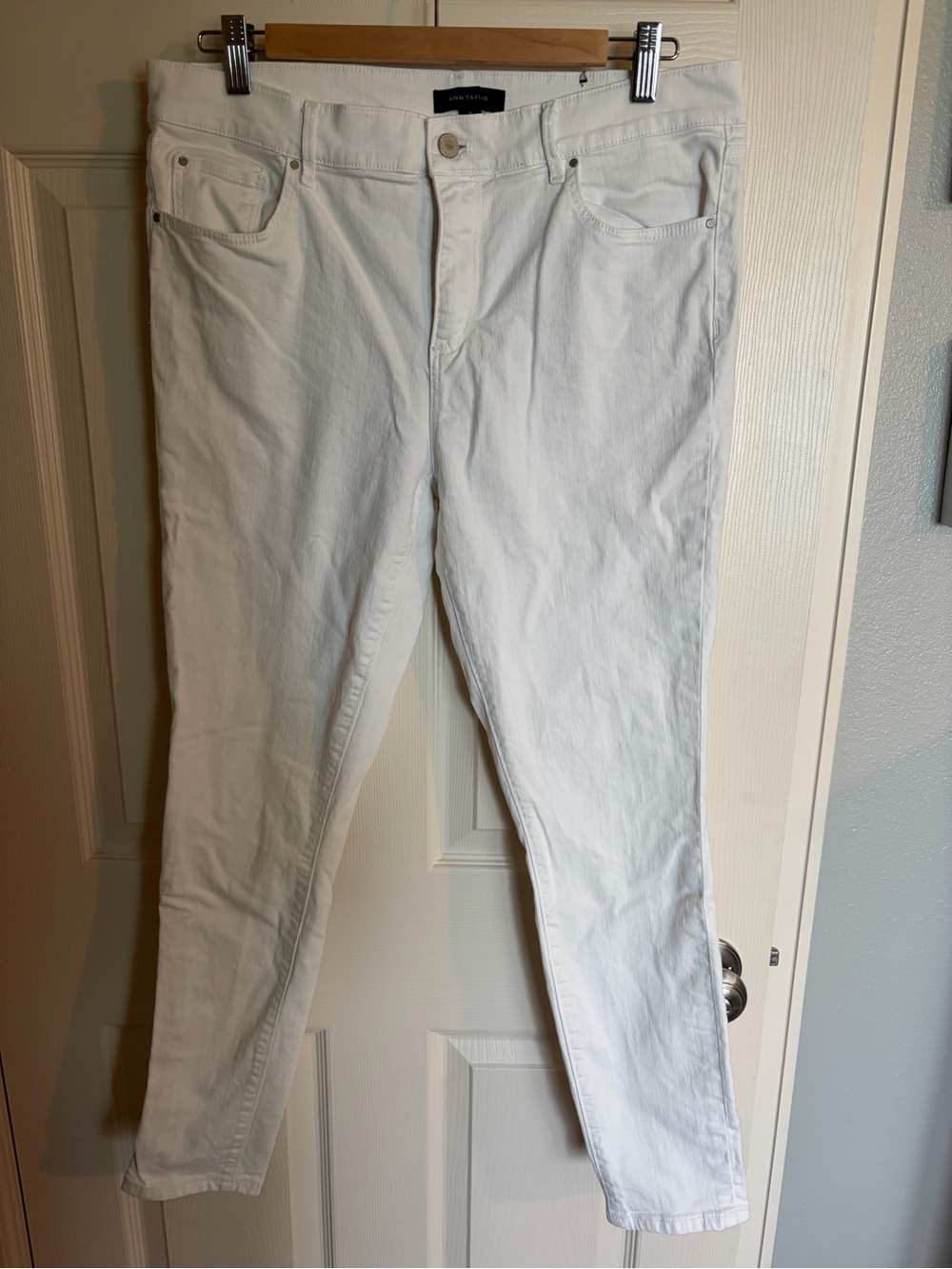 Ann Taylor White Women's Jeans